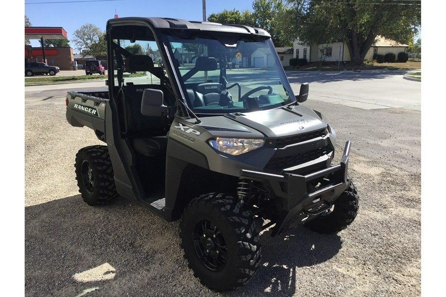 2022 Polaris Industries RANGER XP 1000 Premium Matte Titanium