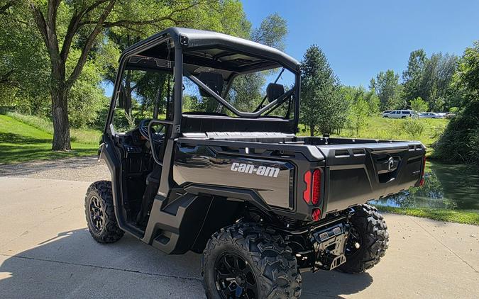 2026 Can-Am Defender XT HD9