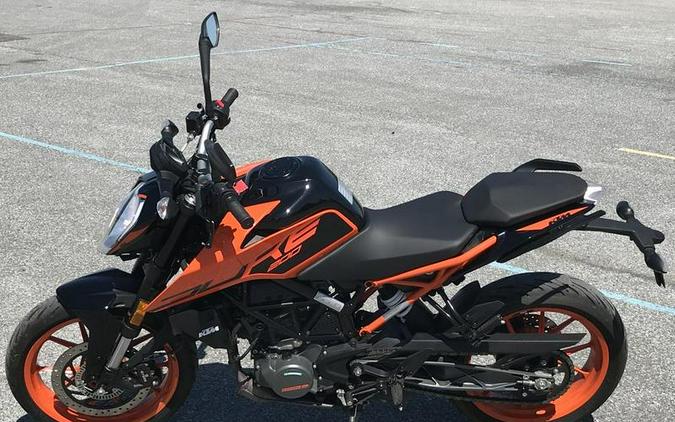 2021 KTM 200 Duke