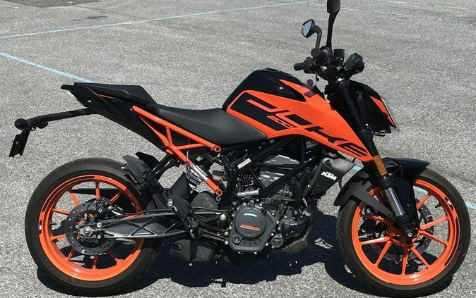 2021 KTM 200 Duke