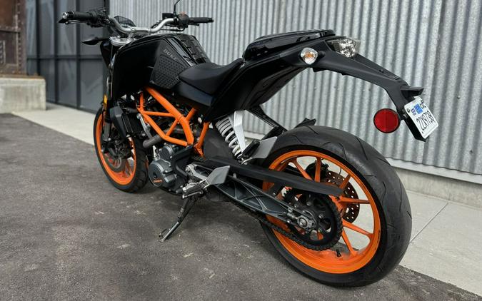 2016 KTM DUKE 390