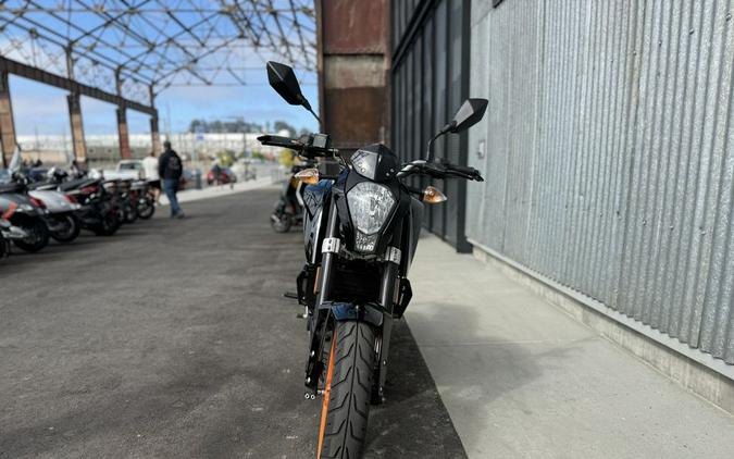 2016 KTM DUKE 390