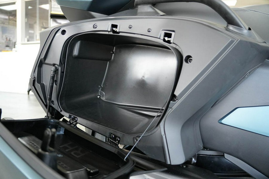 2027 Can-Am Spyder RT Limited