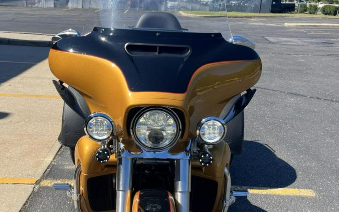 FLHTCUTG 2023 Tri Glide® Ultra