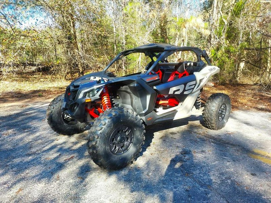 2023 Can-Am® Maverick X3 X rs Turbo RR With Smart-Shox Desert Tan / Carbon Black / Magma