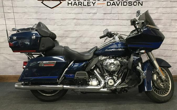 2012 Harley-Davidson Road Glide Ultra Big Blue Pearl FLTRU