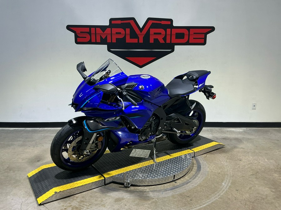 2026 Yamaha YZF-R1