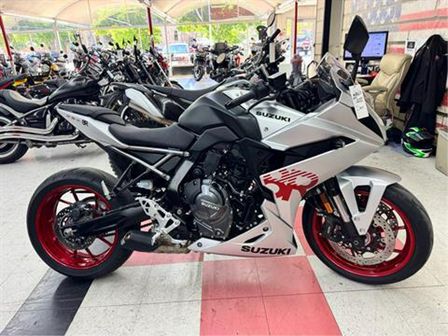 2024 Suzuki GSX-8R