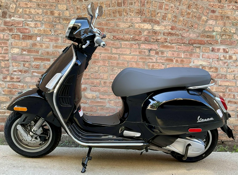 2024 Vespa GTS Super 300