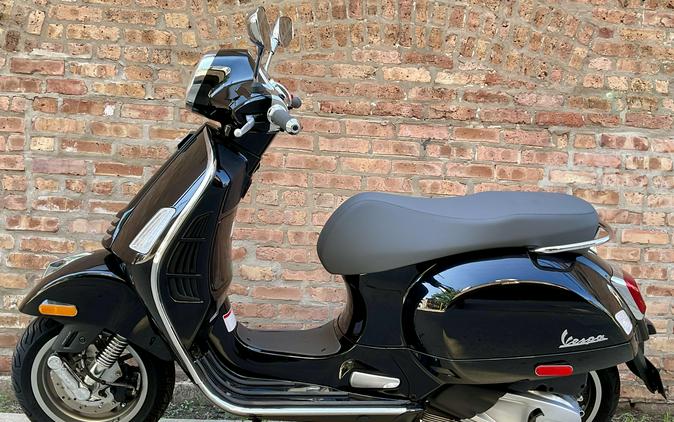 2024 Vespa GTS Super 300