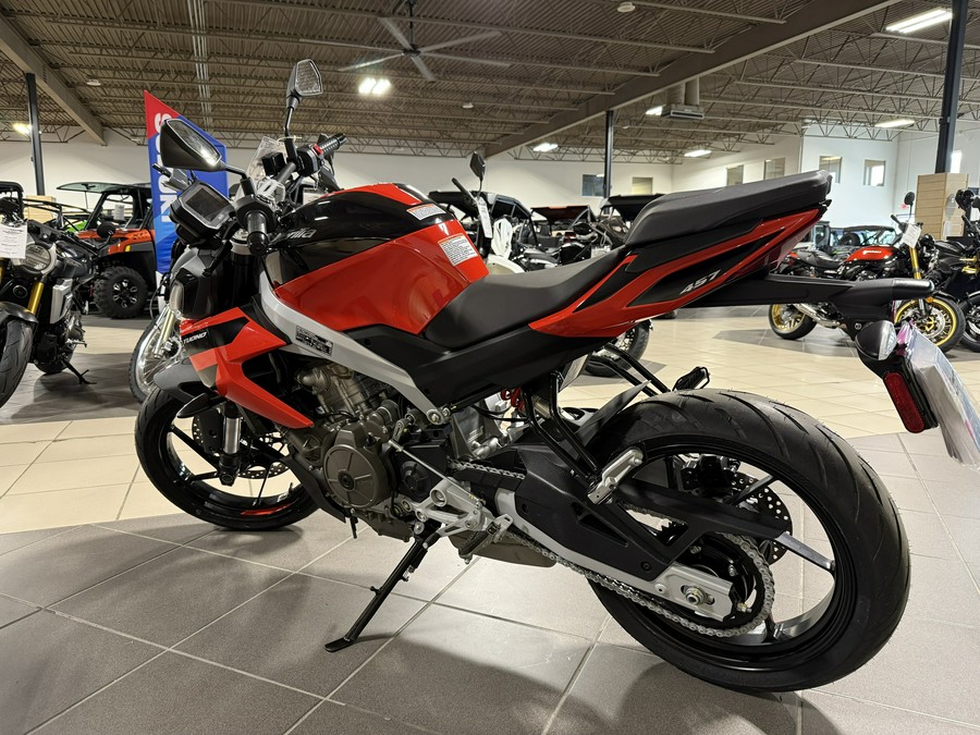 2026 Aprilia Tuono 457