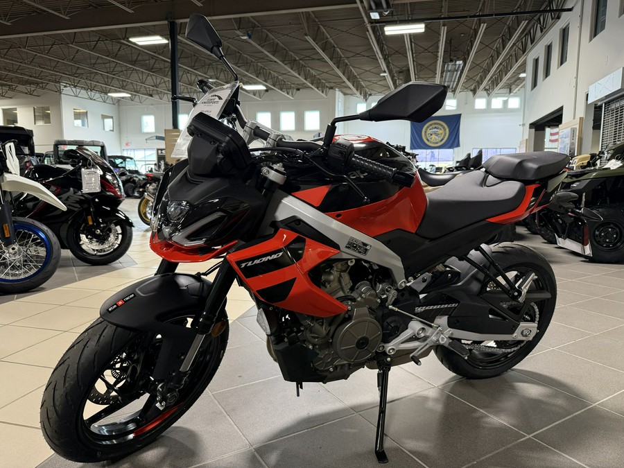 2026 Aprilia Tuono 457