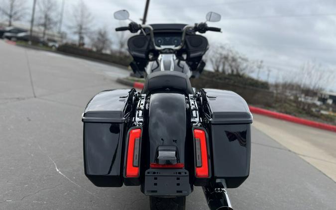 2024 Harley-Davidson® FLTRX Road Glide® Vivid Black 639385