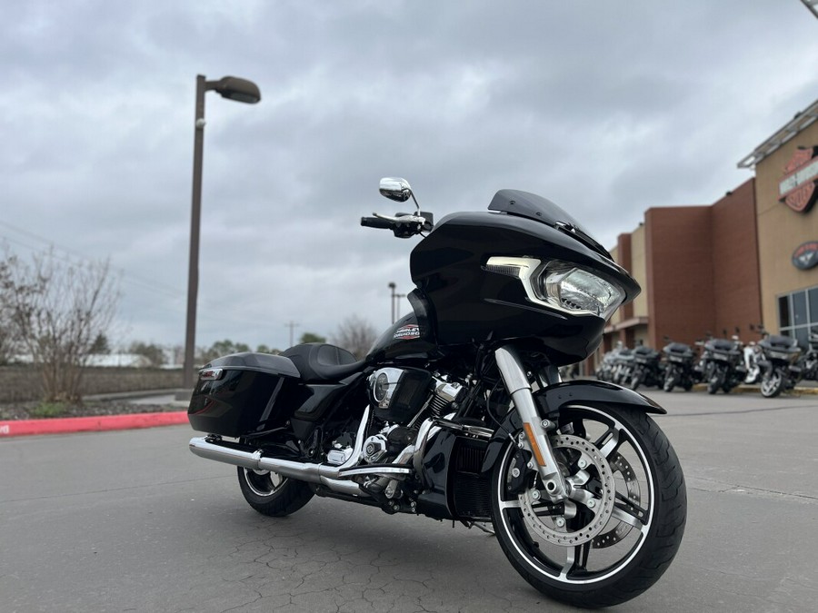 2024 Harley-Davidson® FLTRX Road Glide® Vivid Black 639385