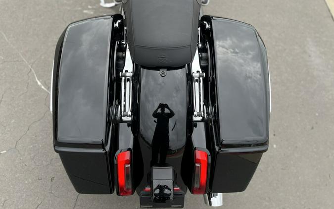 2024 Harley-Davidson® FLTRX Road Glide® Vivid Black 639385