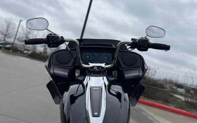 2024 Harley-Davidson® FLTRX Road Glide® Vivid Black 639385