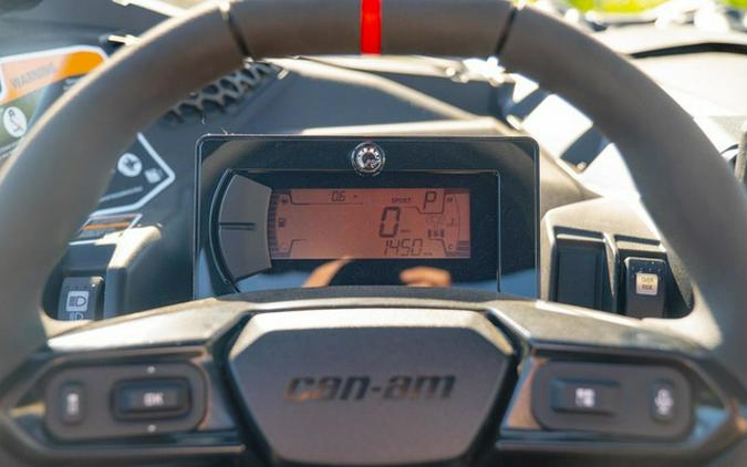 2026 Can-Am Maverick X3 X Ds Turbo RR Triple Black_4.5 In
