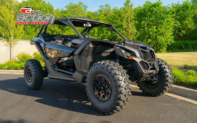2026 Can-Am Maverick X3 X Ds Turbo RR Triple Black_4.5 In