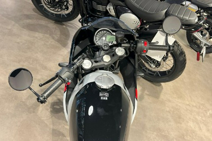 2026 Triumph Thruxton 400
