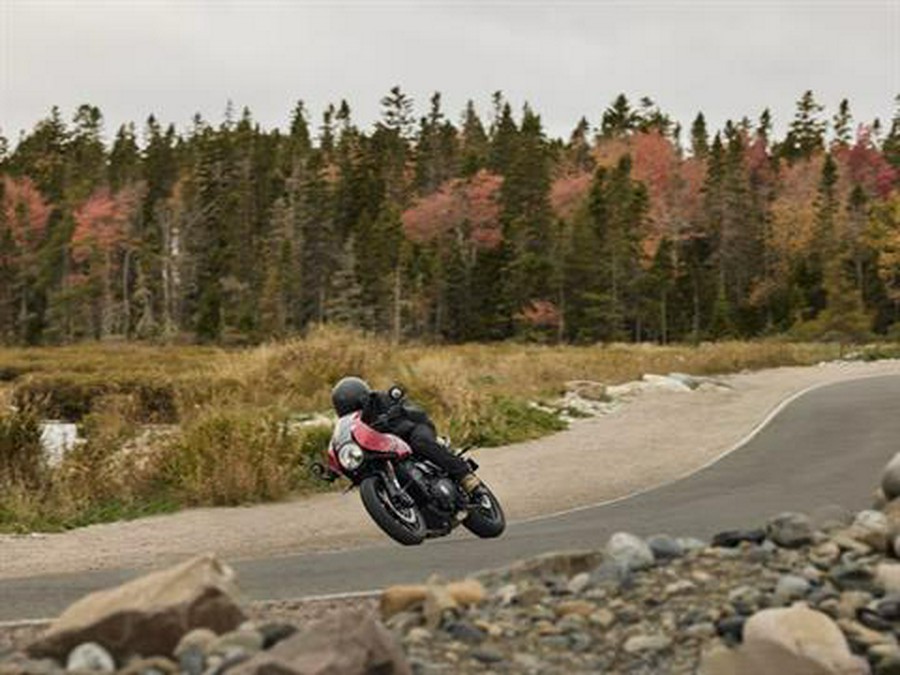 2026 Triumph Thruxton 400