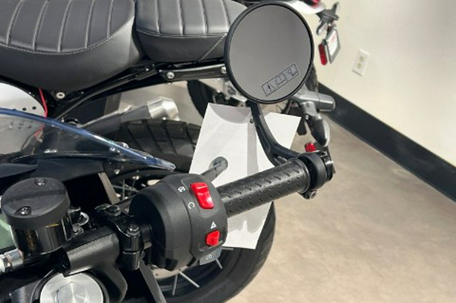 2026 Triumph Thruxton 400