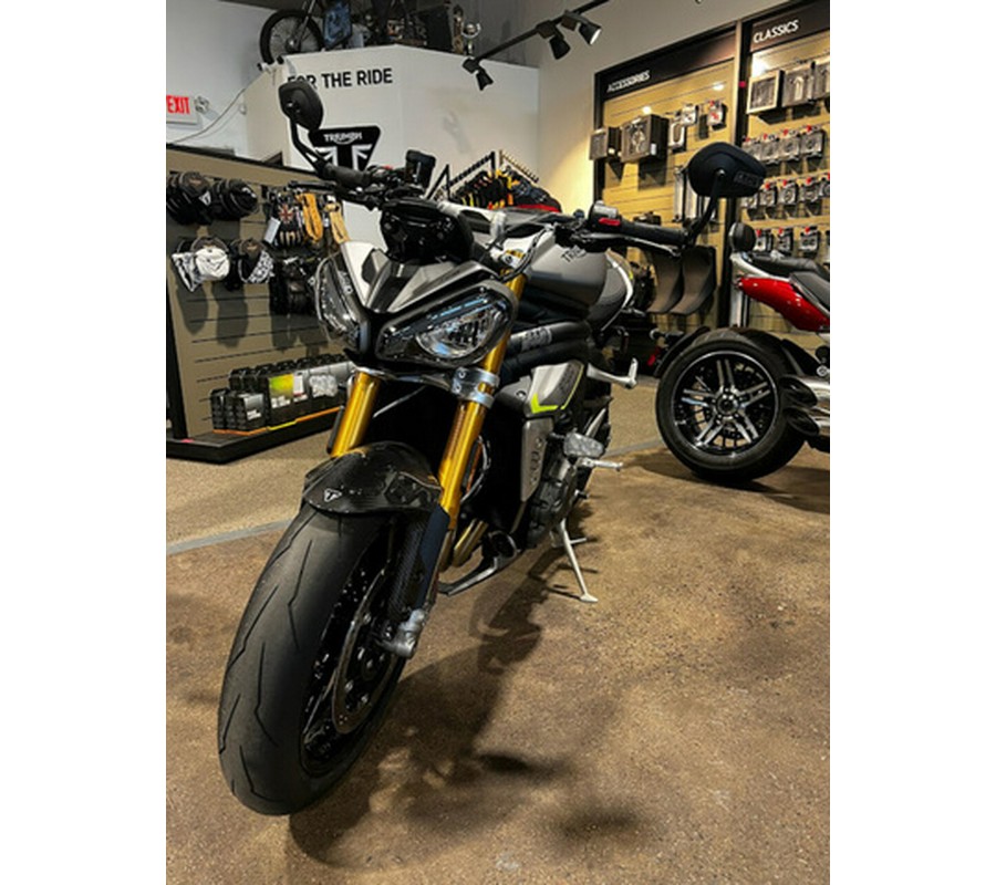 2024 Triumph Speed Triple 1200 RS Matte Silver Ice