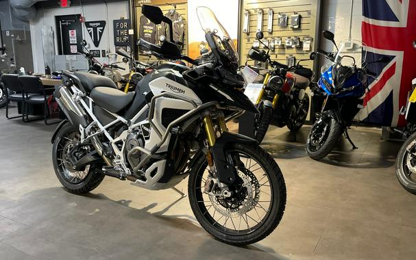 2025 Triumph Tiger 1200 Rally Explorer