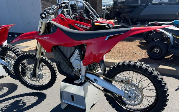 2024 Stark Future VARG Alpha MX 19"_80HP