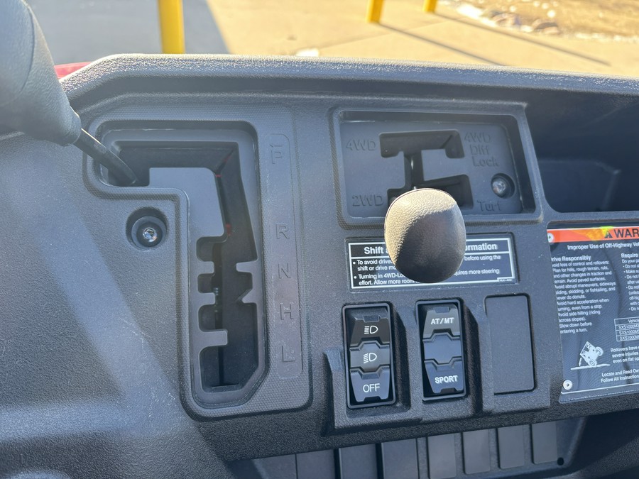 2025 Honda Pioneer 1000