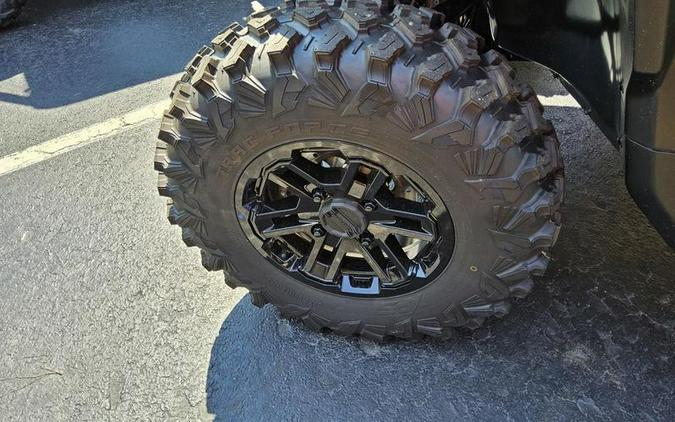 2026 Can-Am® Defender Limited HD11