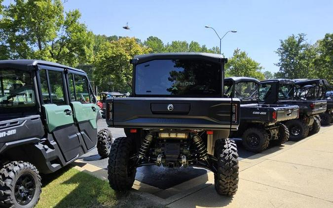 2026 Can-Am® Defender Limited HD11