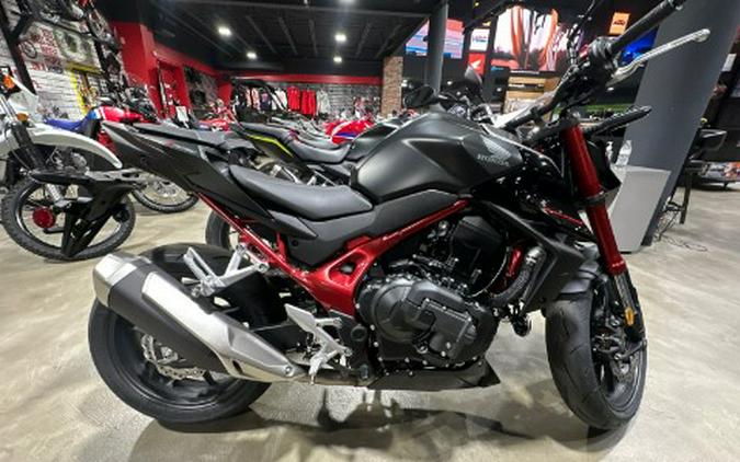 2026 Honda CB750 Hornet E-Clutch