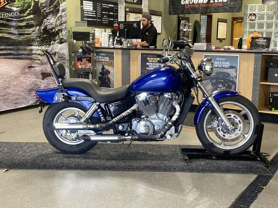 2004 Honda® VT1100C