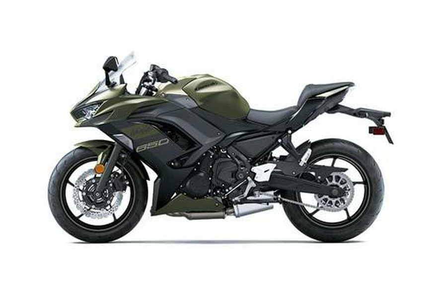 2024 Kawasaki Ninja® 650 ABS METALLIC MATTE DARK GRAY / MATTE FLAT SPARK BLACK