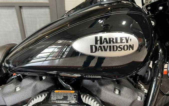 2024 Harley-Davidson® FLHCS - Heritage Classic