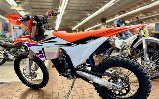 New 2024 KTM 125 XC