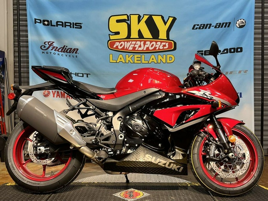2025 Suzuki GSX-R 1000