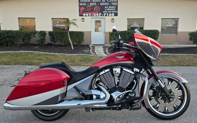 2015 Victory Cross Country Magnum