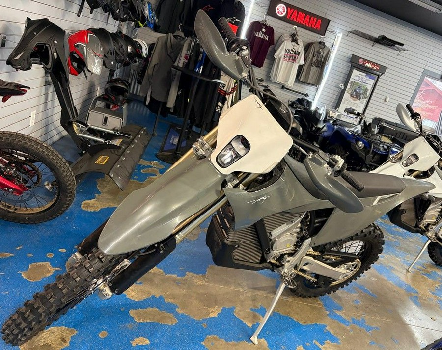 2025 Stark VARG Alpha 18"_80HP