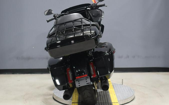 2024 Harley-Davidson® Road Glide® Vivid Black - Black Finish