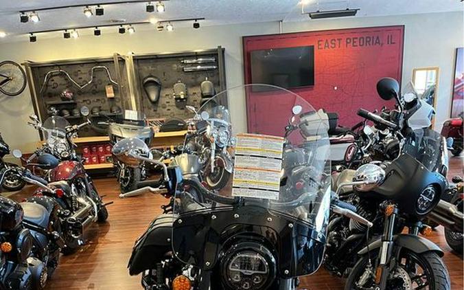 2023 Indian Motorcycle® Super Chief® Limited Stryker Red Metallic