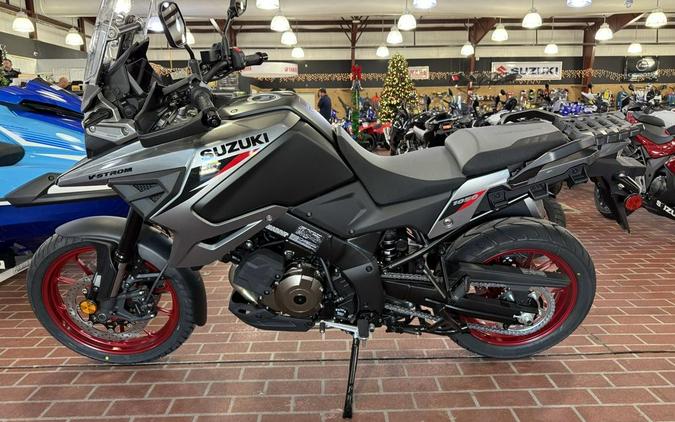 2025 Suzuki V-Strom 1050