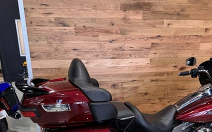 2016 Harley-Davidson Trike FLHTCUTG - Tri Glide Ultra