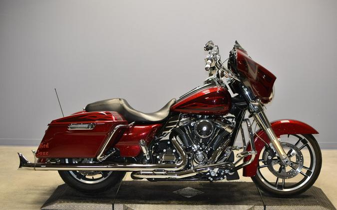 2017 Harley-Davidson Street Glide Special FLHXS