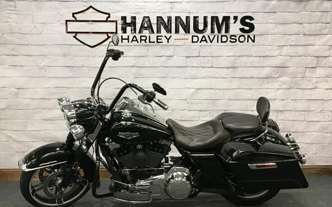 2015 Harley-Davidson Road King Classic Black FLHR