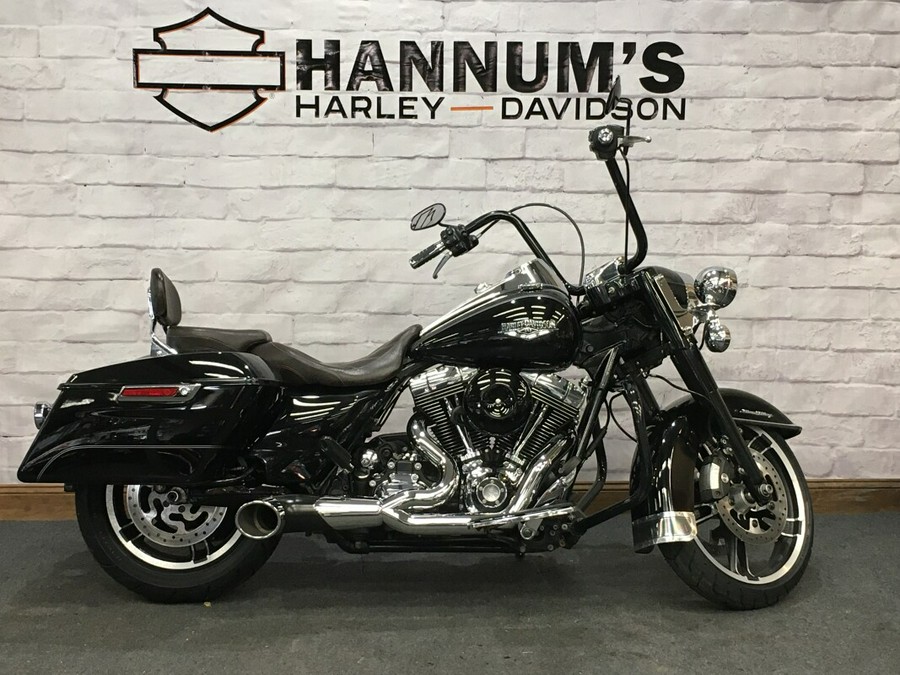 2015 Harley-Davidson Road King Classic Black FLHR