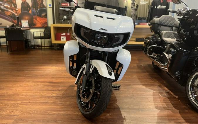 2025 Indian Pursuit Dark Horse W/Powerband Audio Ghost White