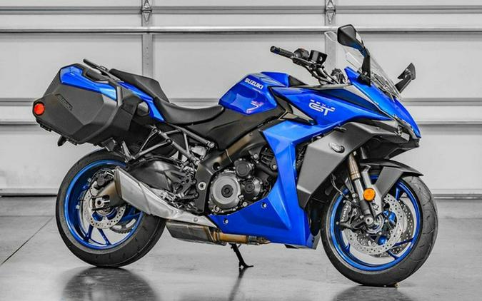 2025 Suzuki GSX-S 1000GT
