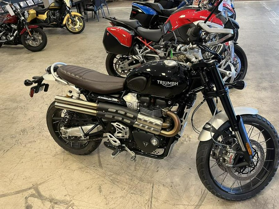 2023 Triumph Scrambler 1200 XC Sapphire Black