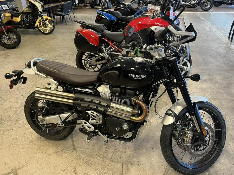 2023 Triumph Scrambler 1200 XC Sapphire Black